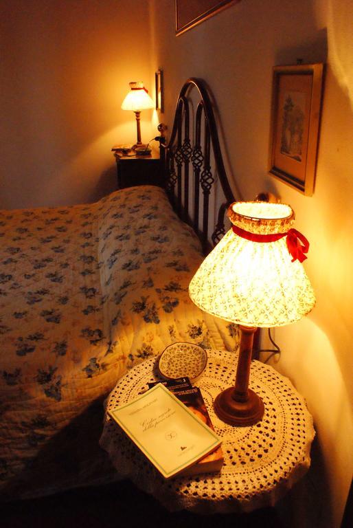 Agriturismo San Francesco Amalia And Anna Orciatico Ngoại thất bức ảnh